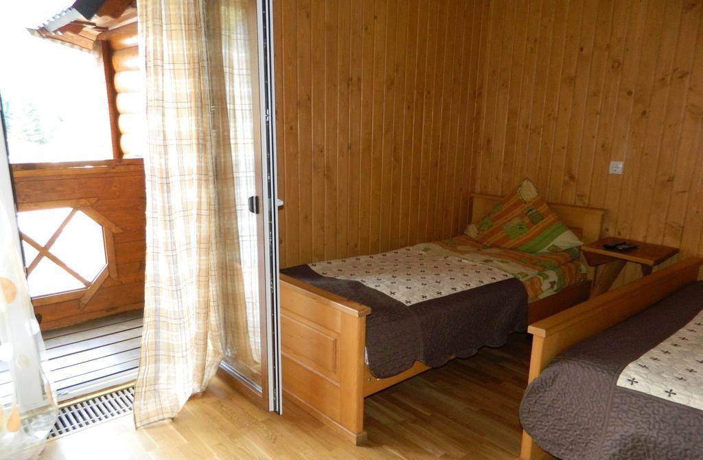 U Stozi Hotel دراغوبرات الغرفة الصورة