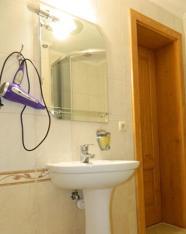 U Stozi Hotel دراغوبرات المظهر الخارجي الصورة